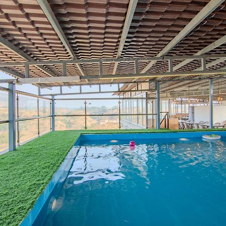 איגטפורי Oxi Valley Resort מראה חיצוני תמונה