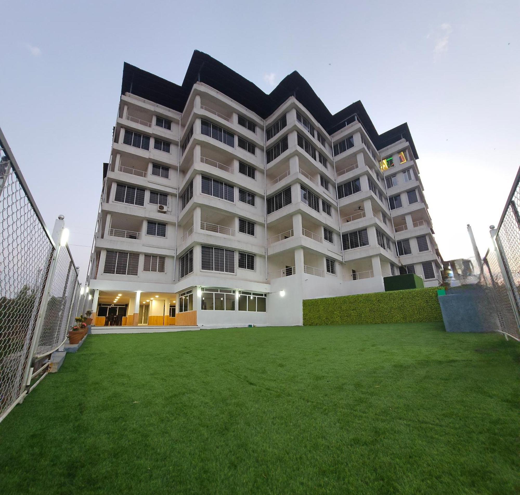 איגטפורי Oxi Valley Resort מראה חיצוני תמונה